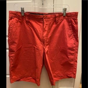 Men’s Columbia shorts, size 34, EUC